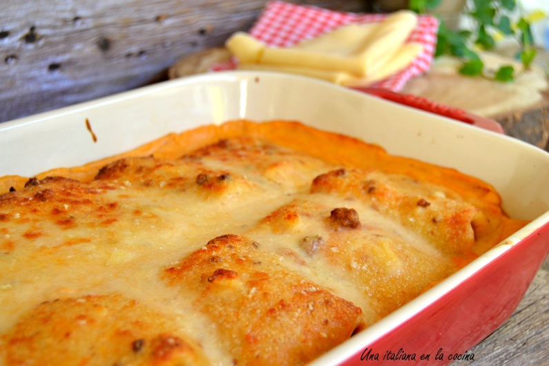 Canelones de creps a la boloñesa